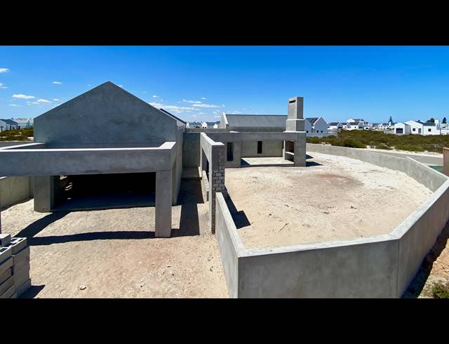 3 BEDROOM HOUSE FOR SALE IN ATLANTIC SANDS PRIVATE ESTATE